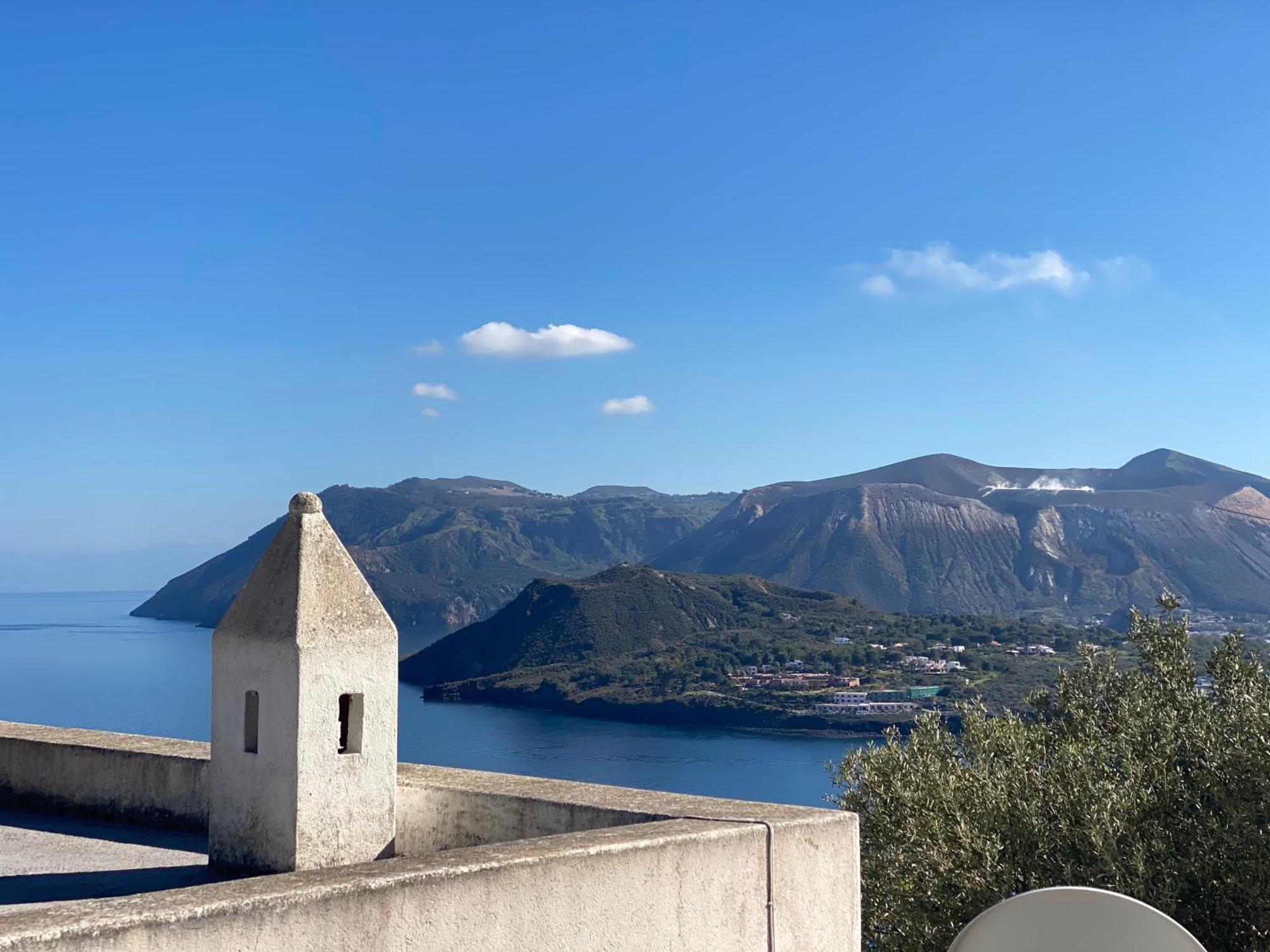 Lipari Centro Storico Flat 7 Mins From Port Daire Dış mekan fotoğraf